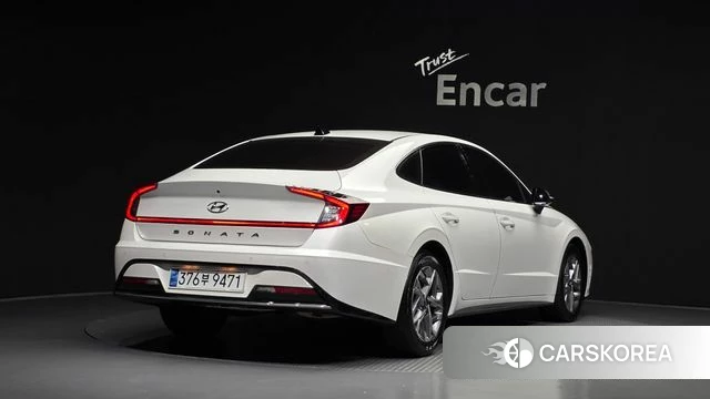 Hyundai Sonata (DN8) 2022 Белый из Кореи