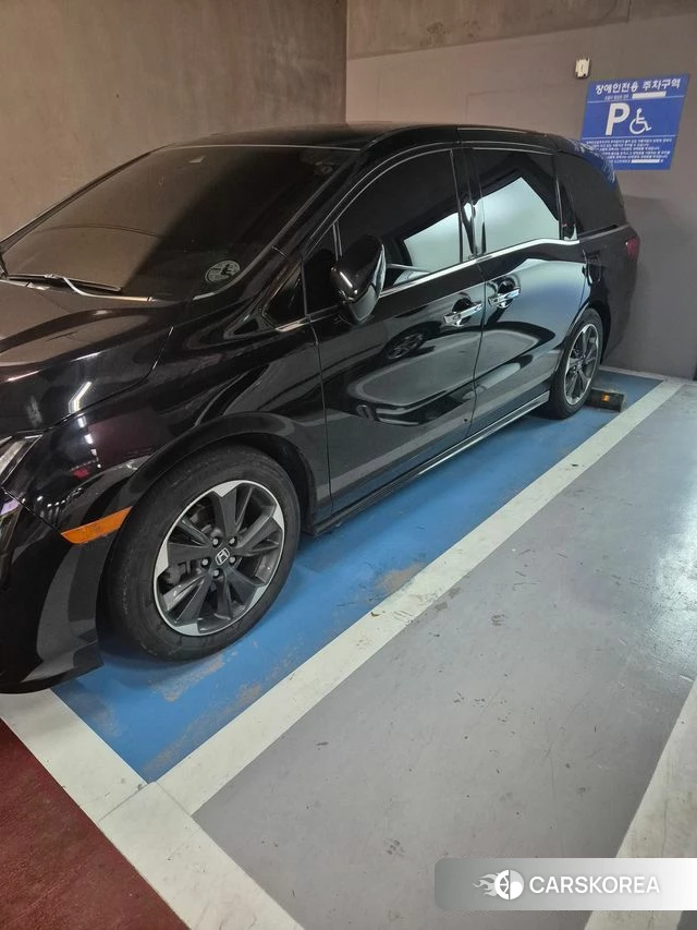 Honda Odyssey 2021 Черный из Кореи