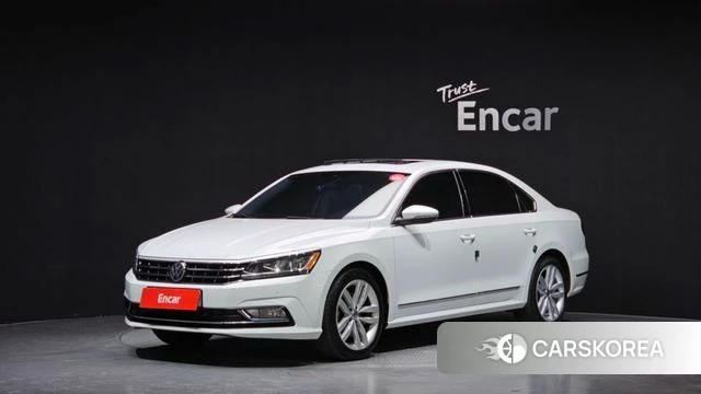 Volkswagen The New Passat 2018 Белый из Кореи