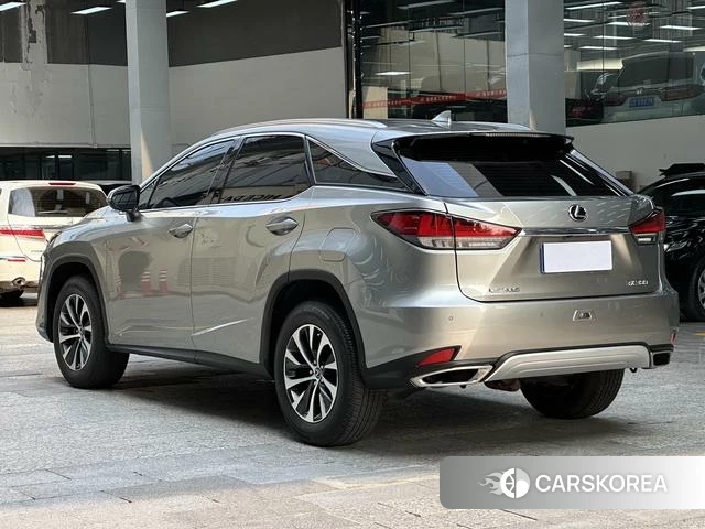 Lexus RX 2021 Серебристо-серый из Китая
