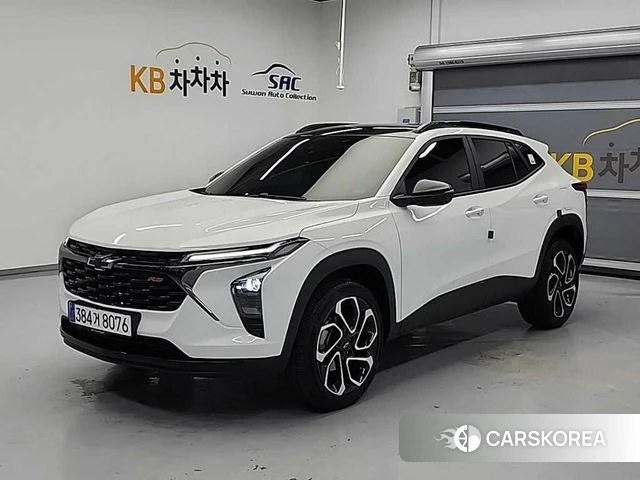 Chevrolet (GM Daewoo) Trax Crossover 2025 Белый из Кореи