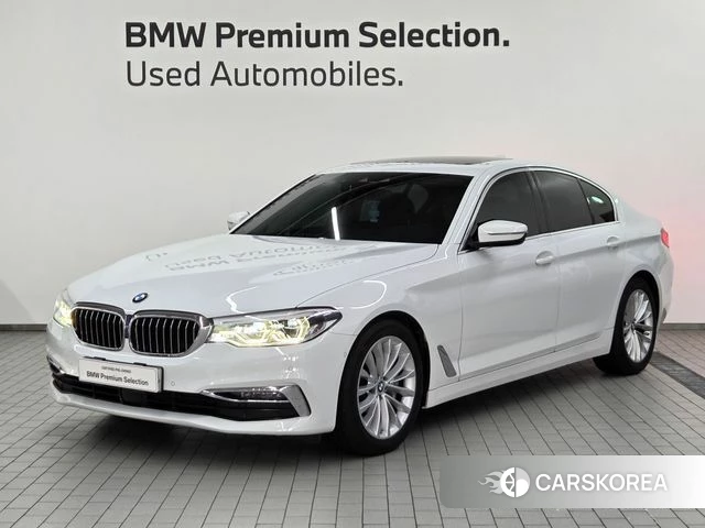 BMW 5 Series (G30) 2019 Белый из Кореи