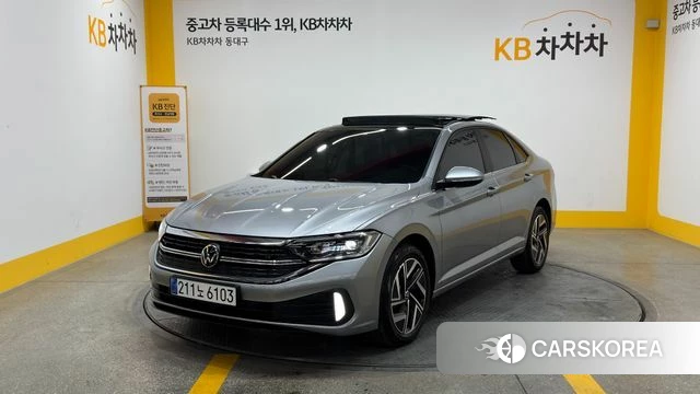 Volkswagen 7th Generation of Jetta 2023 Серебряный из Кореи