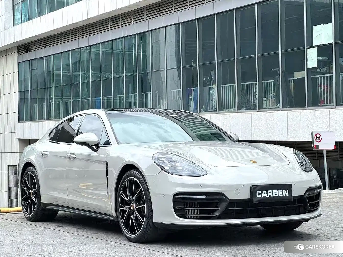 Porsche Panamera 2022 Silver/gray из Китая