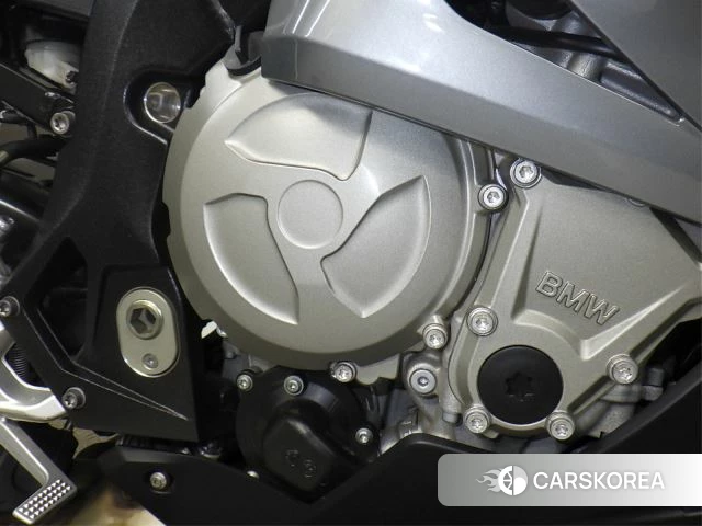 Engine photo
