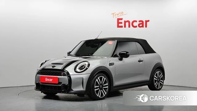 Mini Cooper S Convertible 2023 Серебристо-серый из Кореи