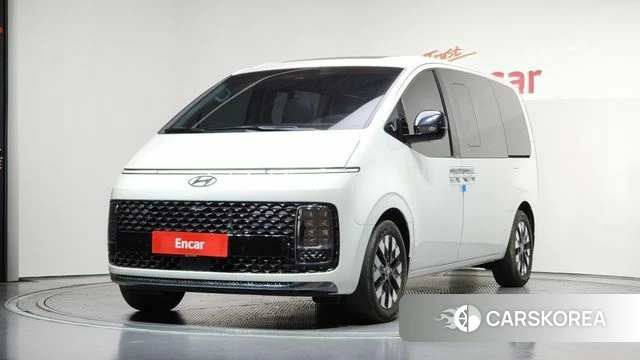 Hyundai Staria 2024 Белый из Кореи