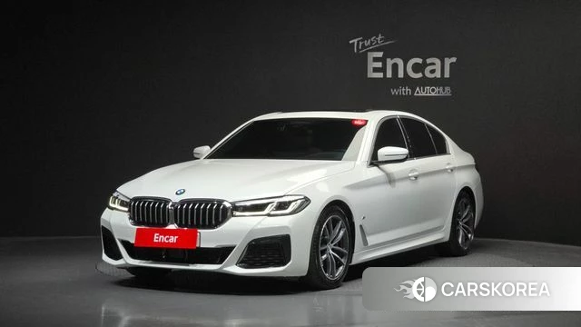 BMW 5 Series (G30) 2023 Белый из Кореи
