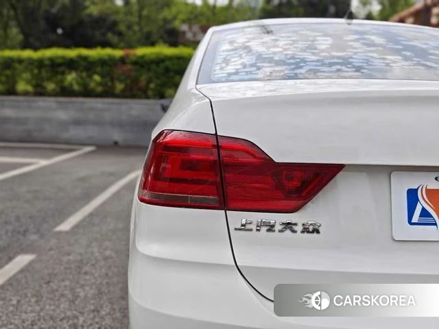 Volkswagen Santana 2021 Белый из Китая