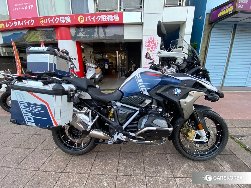 Проданный BMW R1250GS 2023 из Японии
