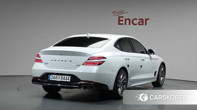 Genesis The New G70 2021 Белый из Кореи