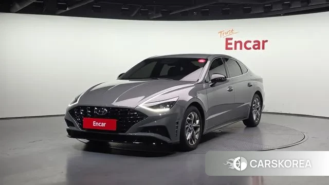 Hyundai Sonata (DN8) 2021 Серебристо-серый из Кореи