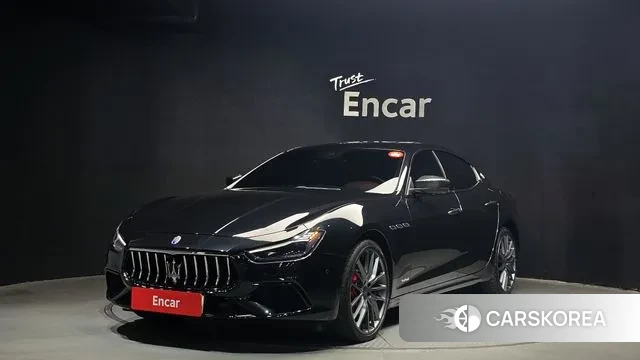 Maserati Ghibli 2019 Серый из Кореи