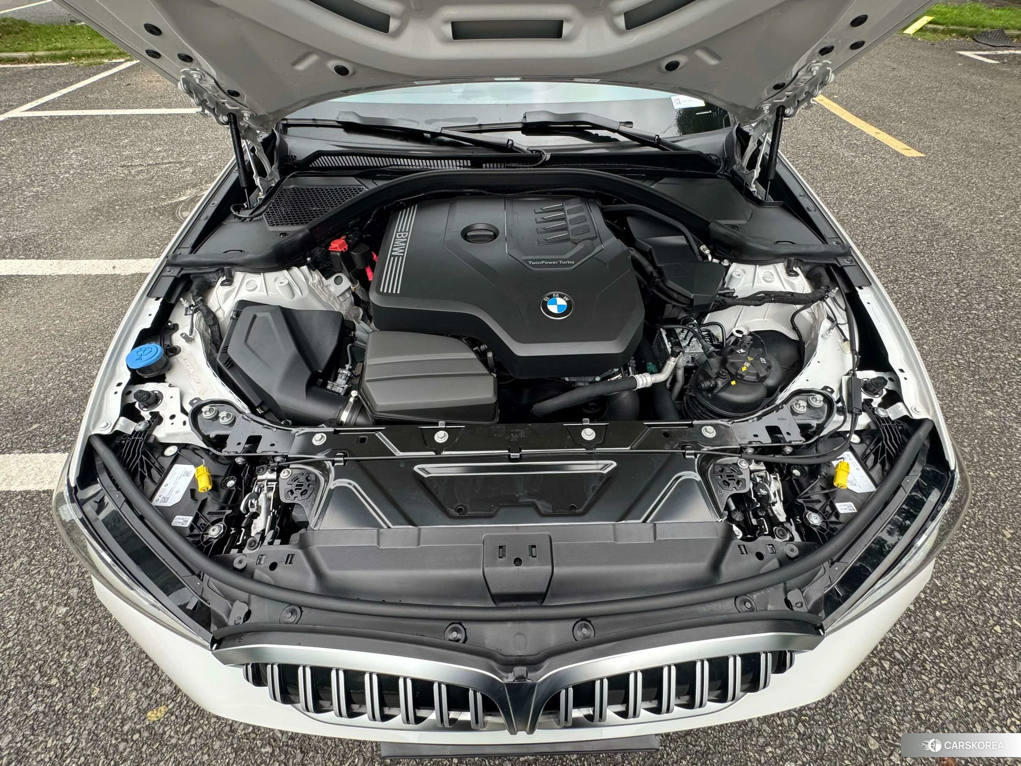 BMW 3 series 2022 Белый из Китая