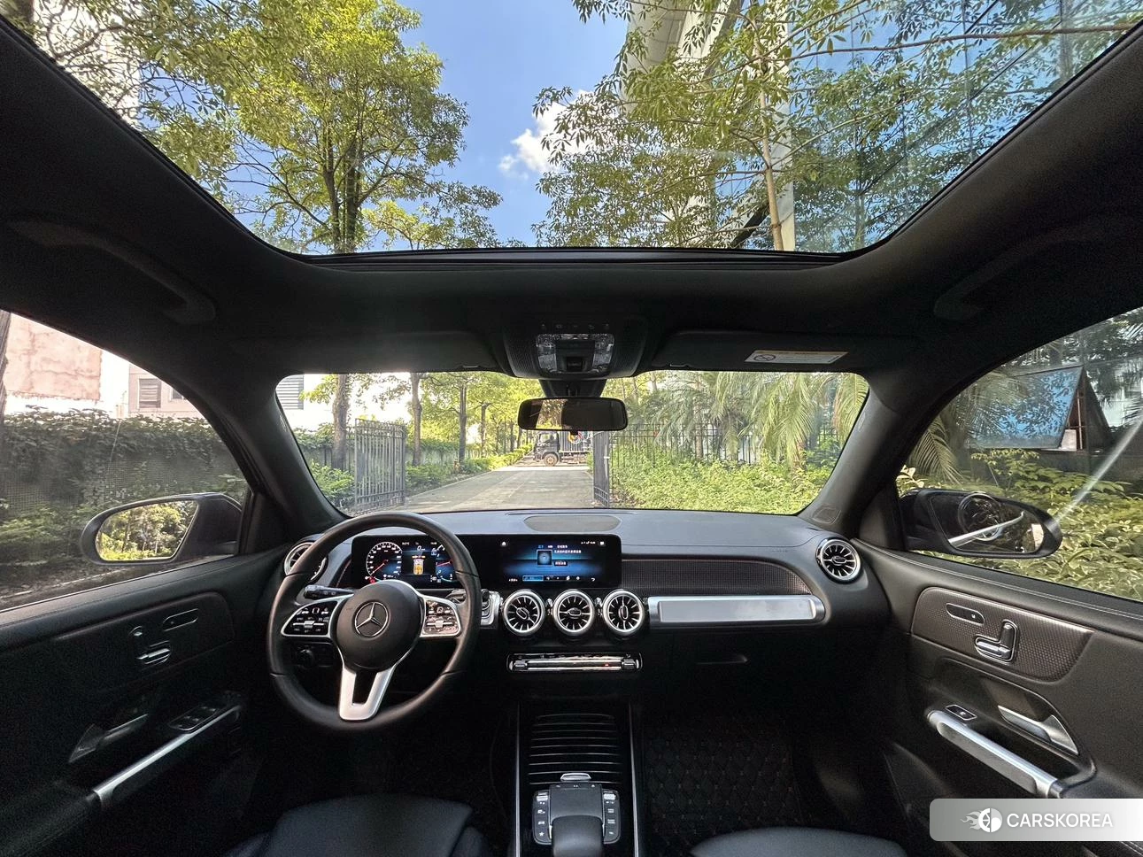 Mercedes-Benz GLB 2022 Черный из Китая