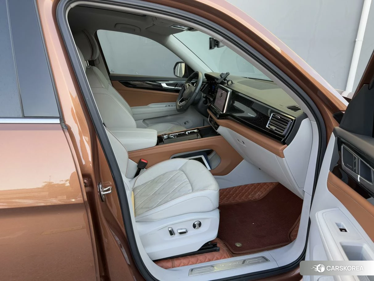 Volkswagen Tourang 2022 Коричневый из Китая