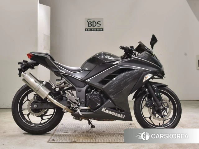 Проданный Kawasaki NINJA 250 2016 из Японии, фото 2