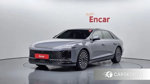 Hyundai Grandeur Hybrid (GN7) 2023 Светло-серебряный цвет из Кореи