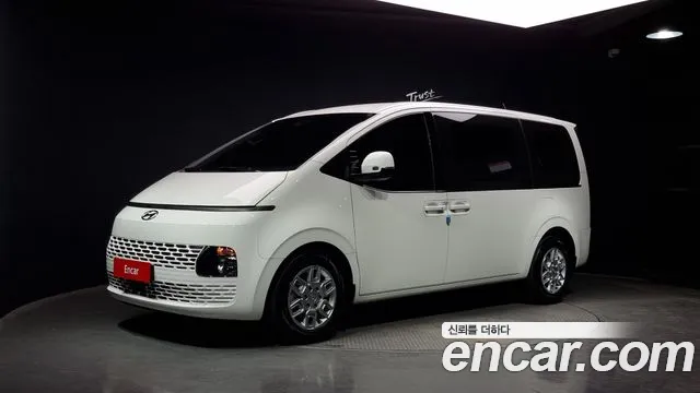 Hyundai Staria 2022 Белый из Кореи