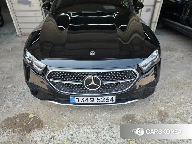 Mercedes-Benz E-Class W214 2024 Черный из Кореи