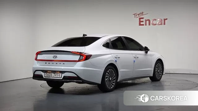 Hyundai Sonata Hybrid (DN8) 2022 Белый из Кореи