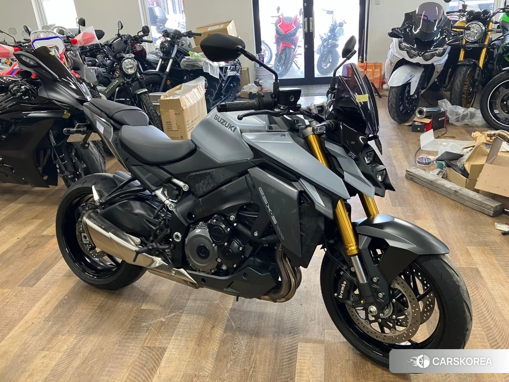 Проданный Suzuki GSX-S1000 2023 из Японии