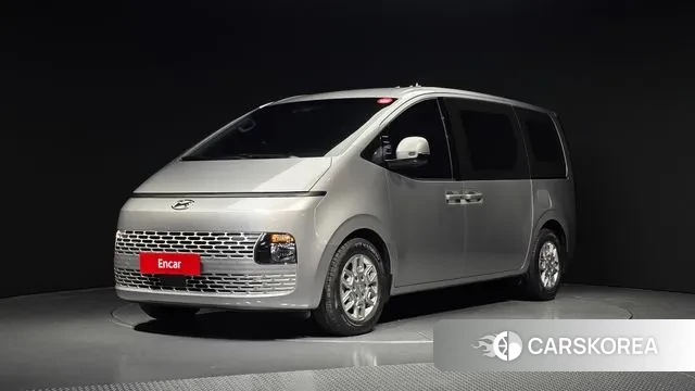 Hyundai Staria 2023 Серебристо-серый из Кореи