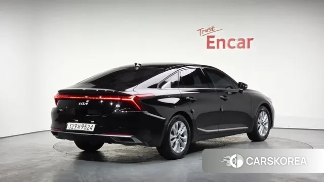 Kia K8 2022 Черный из Кореи