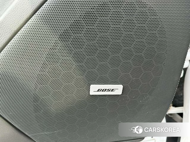 Cadillac XT5 2024 Белый из Китая