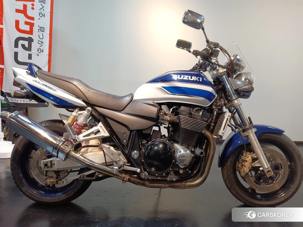Проданный Ducati MONSTER 696 2010 из Японии, фото 2