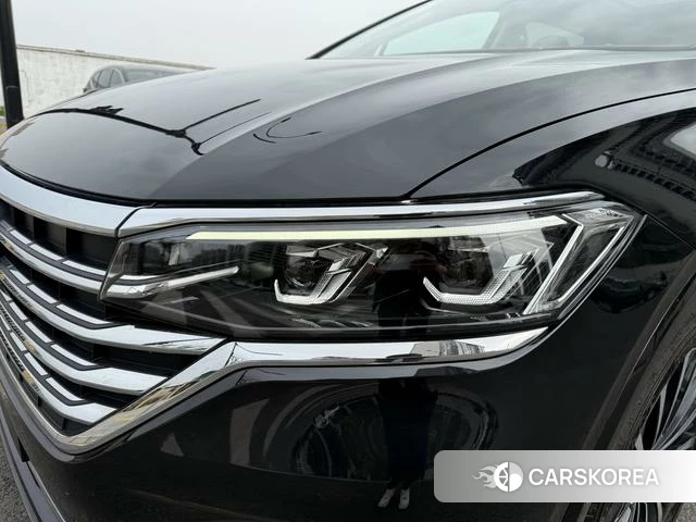Volkswagen Weiran 2024 Черный из Китая