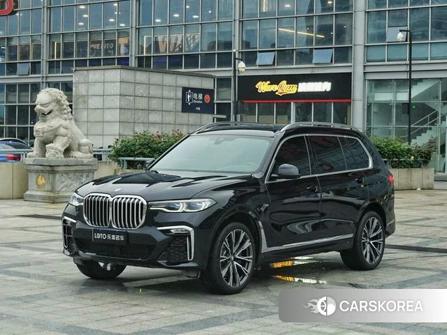 BMW X7 2021 Черный из Китая