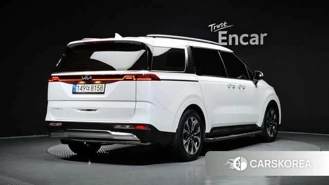 Kia Carnival 4th generation 2022 Белый из Кореи
