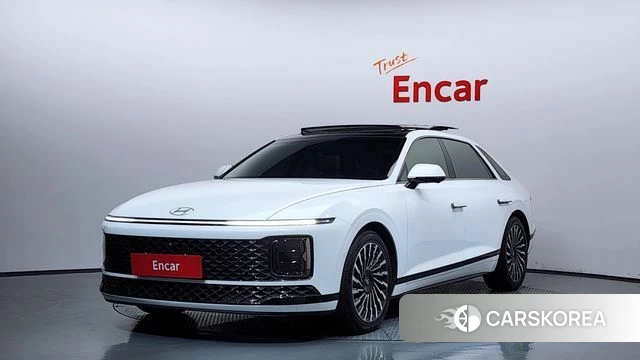 Hyundai Grandeur (GN7) 2023 Белый из Кореи