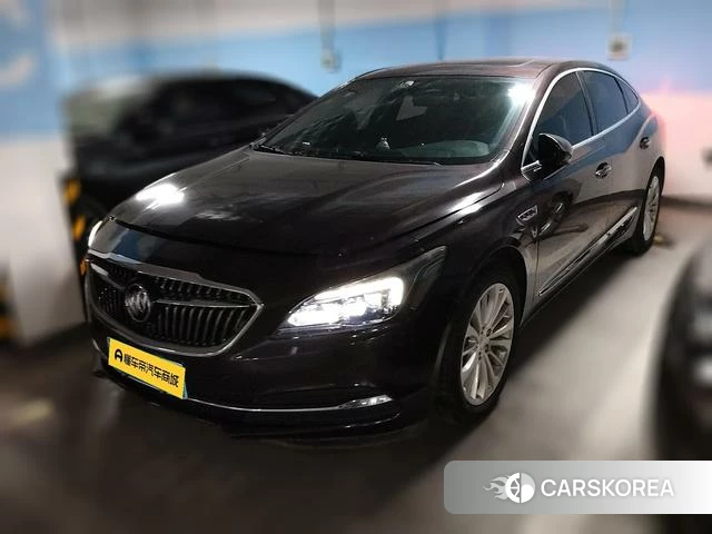 Buick Lacrosse 2018 Красный из Китая