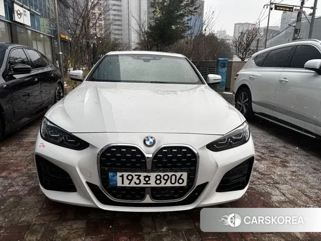 BMW 4 Series (G22) 2023 Белый из Кореи
