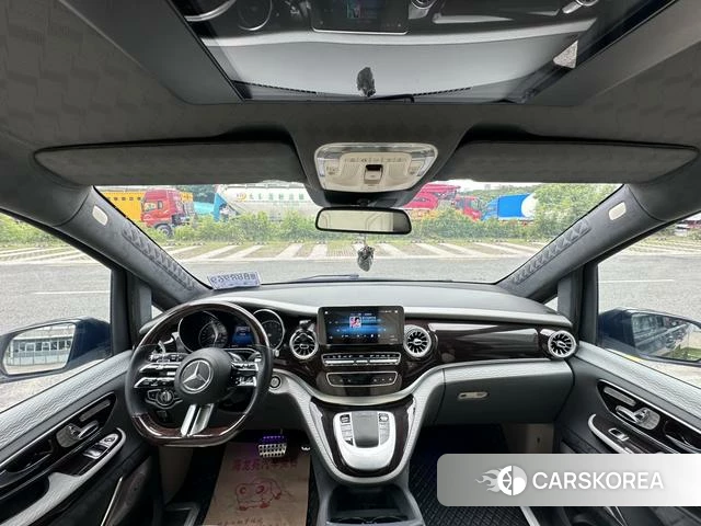 Mercedes-Benz V-class 2021 Темно-серый из Китая