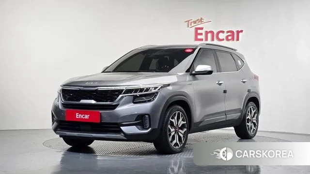 Kia Seltos 2021 Серебристо-серый из Кореи