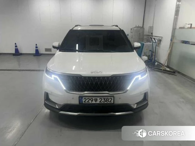Kia Carnival 4th generation 2023 Белый из Кореи