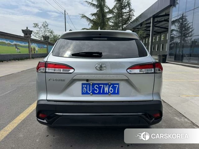 Toyota Fenglanda 2023 Серебристо-серый из Китая