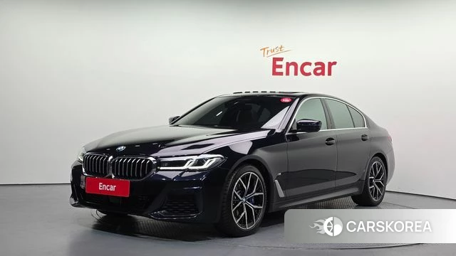 BMW 5 Series (G30) 2023 Черный из Кореи