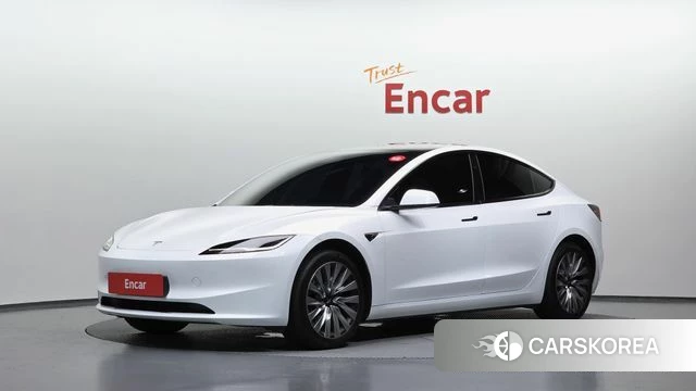 Tesla Model 3 2024 Белый из Кореи