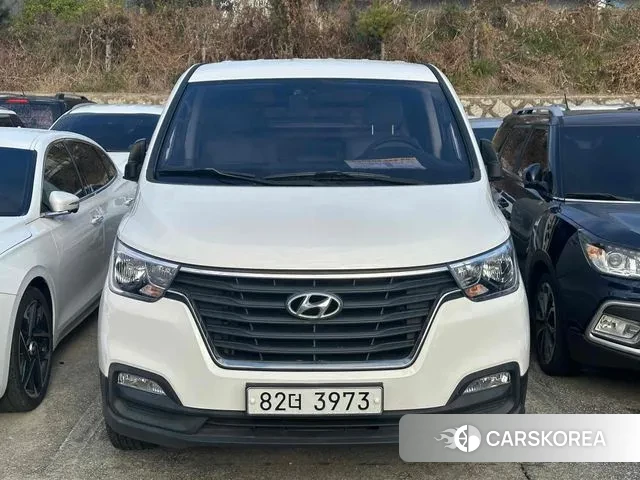 Hyundai The New Grand Starex 2019 Белый из Кореи