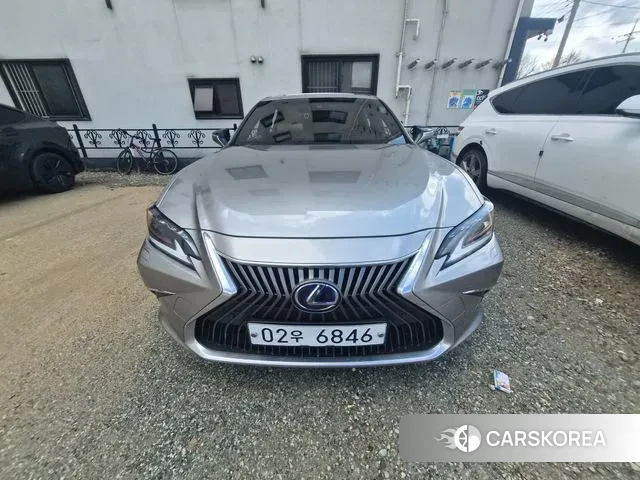 Lexus ES300h 7th generation 2019 Серый из Кореи