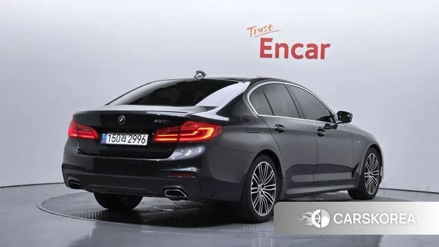 BMW 5 Series (G30) 2019 Серый из Кореи