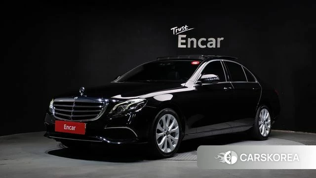 Mercedes-Benz E-Class W213 2019 Черный из Кореи