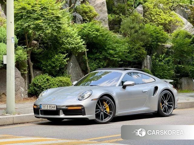 Porsche 911(992) 2020 Серебряный из Кореи