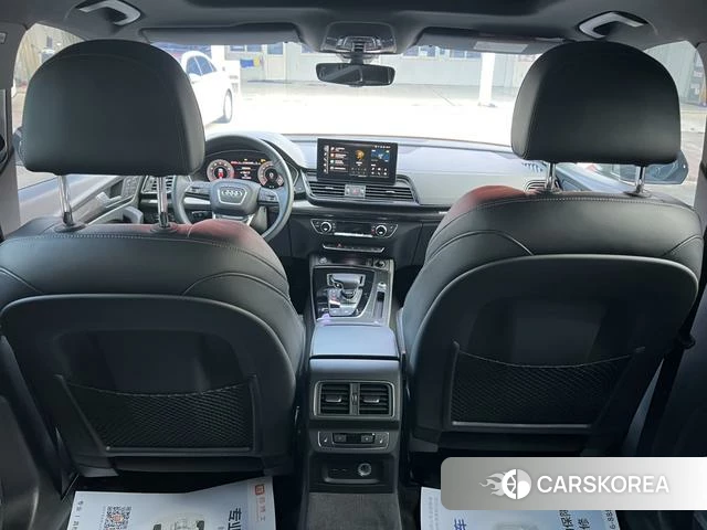 Audi Q5L Sportback 2022 Черный из Китая