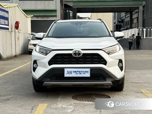 Toyota RAV4 Rongfang 2022 Белый из Китая