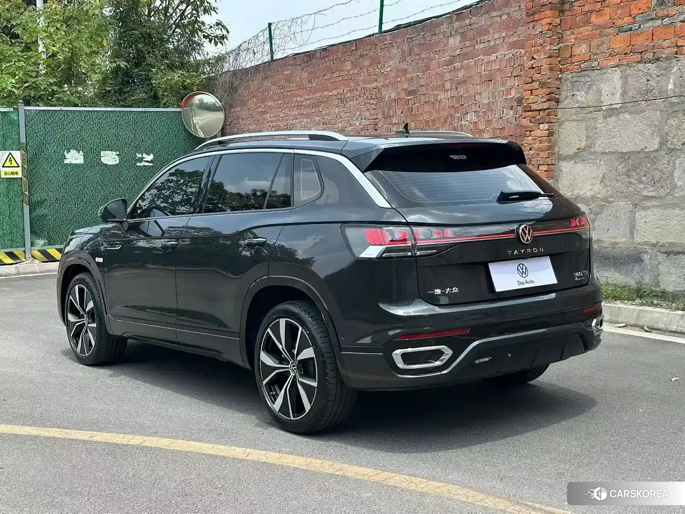 Volkswagen Tayron 2025 Silver/gray из Китая